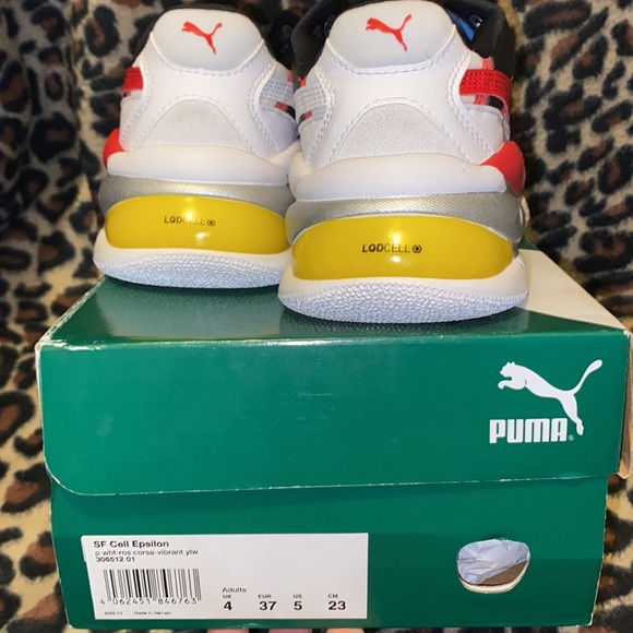 Puma - Picture 3 of 3